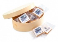 Potištěné sušenky v dřevěné krabičce (10)